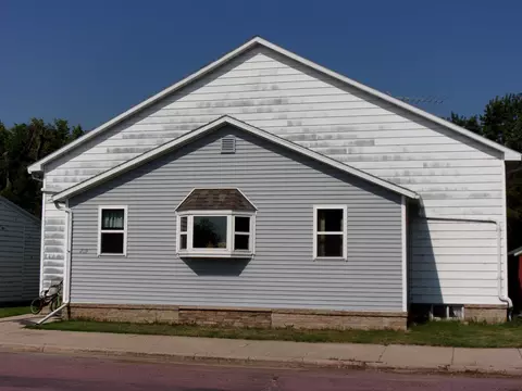 209 N Main St, Granada, MN 56039