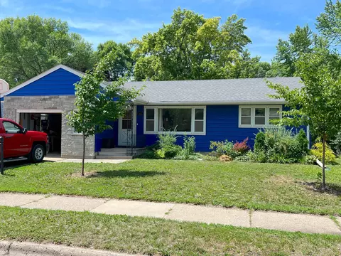 111 N 5th Ave, Albert Lea, MN 56007