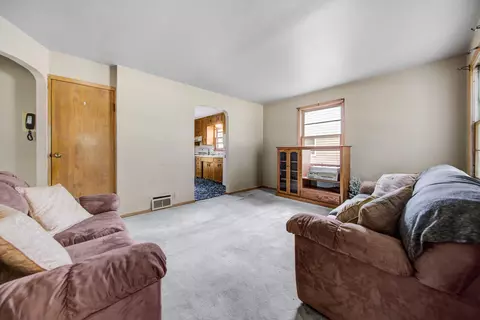 1047 9th Ave SW, Faribault, MN 55021 photo 7