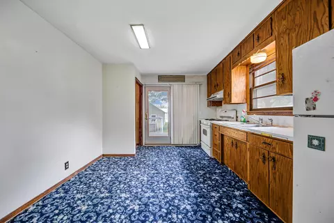 1047 9th Ave SW, Faribault, MN 55021 photo 10