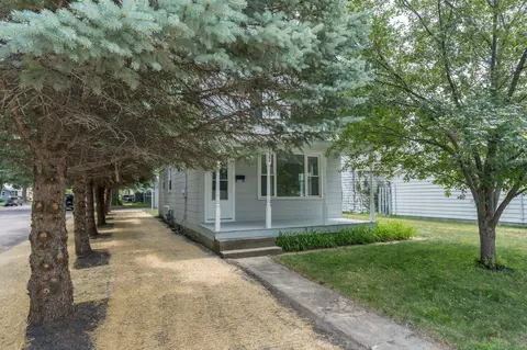 422 Sherman St, North Mankato, MN 56003