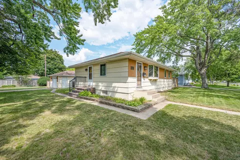 5412 67th Ave N, Brooklyn Center, MN 55429