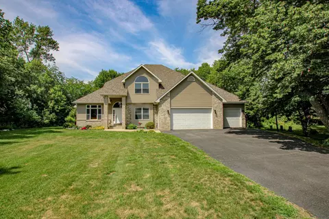 3802 E Burgen Rd SE, Alexandria, MN 56308