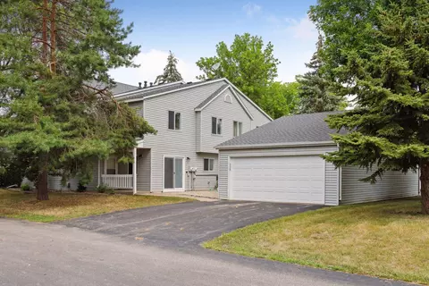 9351 Polaris Ln N, Maple Grove, MN 55369