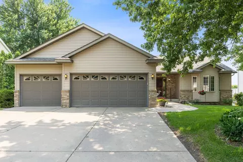 3138 Crescent Ridge Trl, Saint Cloud, MN 56301