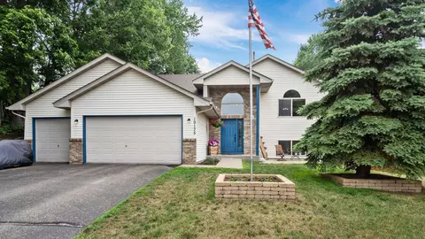 19175 Evans Cir NW, Elk River, MN 55330