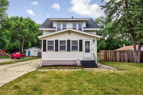 1216 1st Ave NE, Faribault, MN 55021