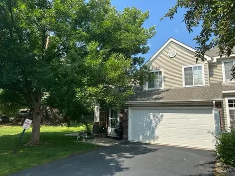 8817 Branson Dr #62, Inver Grove Heights, MN 55076