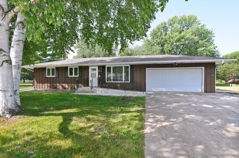 1218 Aldrich Way, Faribault, MN 55021