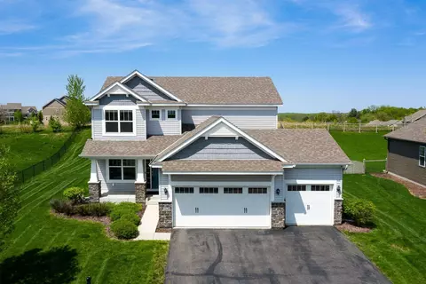 2690 Heron Ln, Victoria, MN 55386