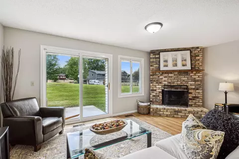 2933 69th Ln N, Brooklyn Center, MN 55430