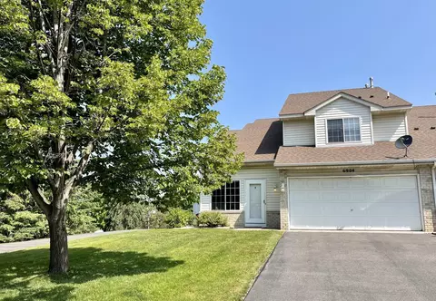 6904 Benton Way, Inver Grove Heights, MN 55076
