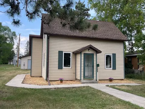 603 5th St W, Park Rapids, MN 56470
