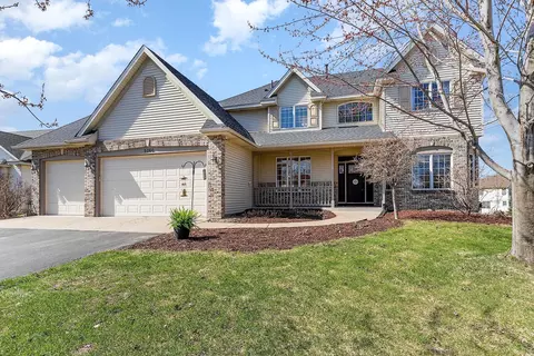 5060 127th St W, Apple Valley, MN 55124
