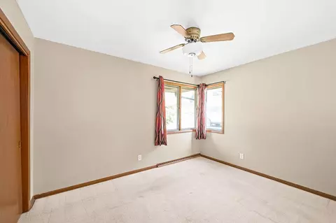 105 S Robin Ave, Duluth, MN 55811 photo 7