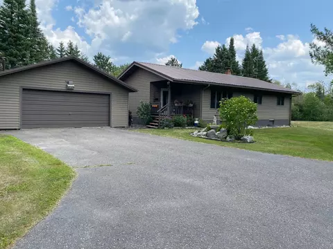 9613 Ashawa Rd, Cook, MN 55723