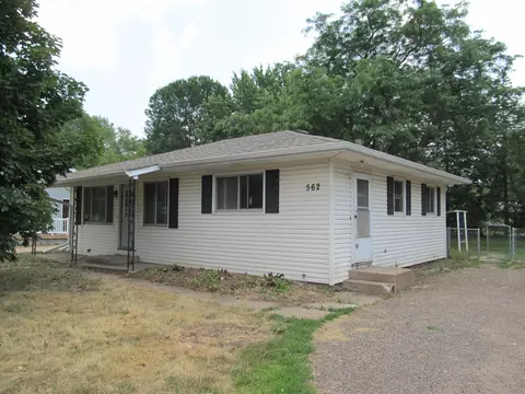 562 N 4th St, New Richmond, WI 54017