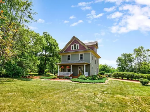 24544 Harvest Meadows Ct, Lakeville, MN 55044
