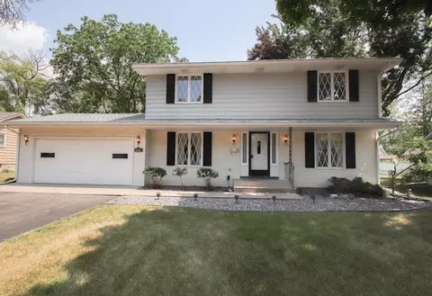 3948 Xylon Ave N, New Hope, MN 55427