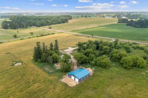 2092 270th St, Deer Park, WI 54007