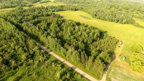 000 Beaver Claw Rd, Brook Park, MN 55007