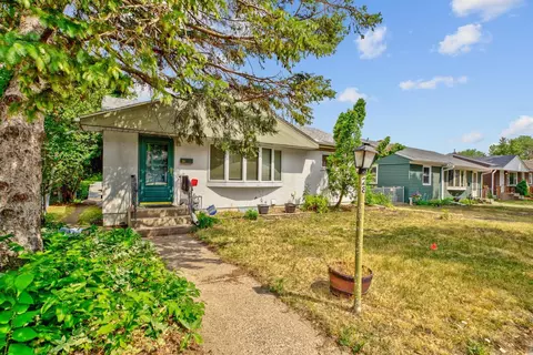 28 Maywood Pl, Saint Paul, MN 55117