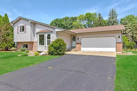 2751 132nd Ln NW, Coon Rapids, MN 55448