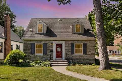 1636 Juno Ave, Saint Paul, MN 55116