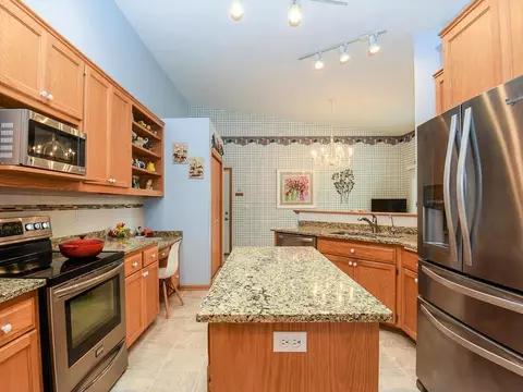 3486 Trails End Rd, Eagan, MN 55123 photo 14