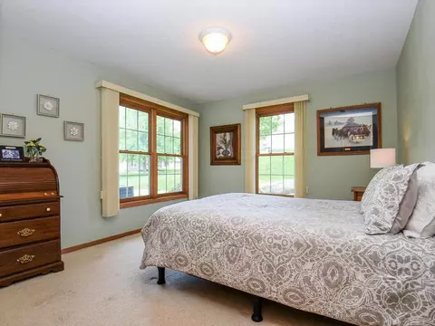 3486 Trails End Rd, Eagan, MN 55123 photo 9