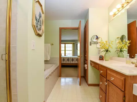 3486 Trails End Rd, Eagan, MN 55123 photo 6