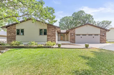 510 127th Ln NW, Coon Rapids, MN 55448