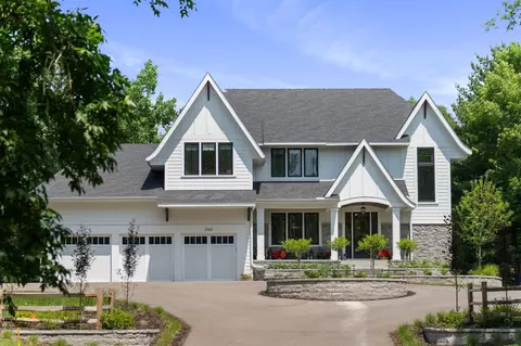 2660 Fox St, Wayzata, MN 55391