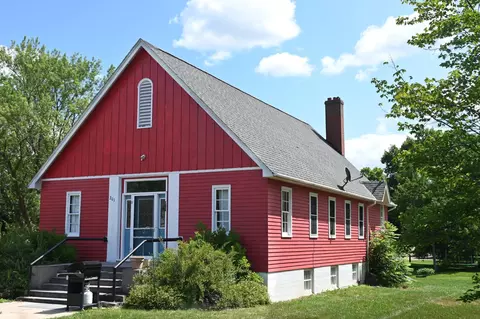 201 Johnson St, Upsala, MN 56384