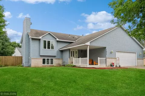 11913 Wedgewood Dr NW, Coon Rapids, MN 55433