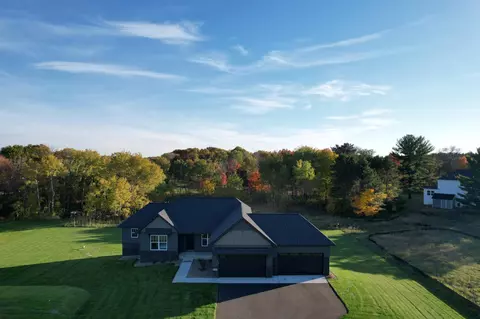 870 174th Ave NE, Ham Lake, MN 55304