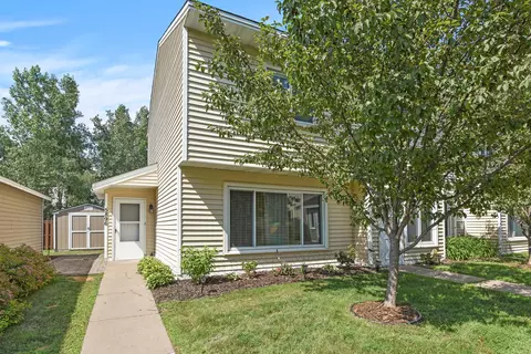 5896 Cahill Ave, Inver Grove Heights, MN 55076