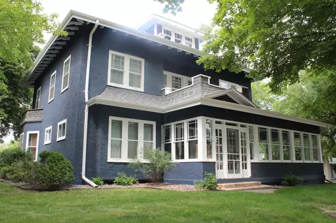 111 Apple St W, Trimont, MN 56176