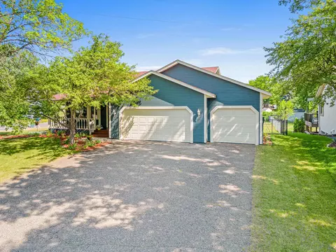 9429 N Irving Ave N, Brooklyn Park, MN 55444