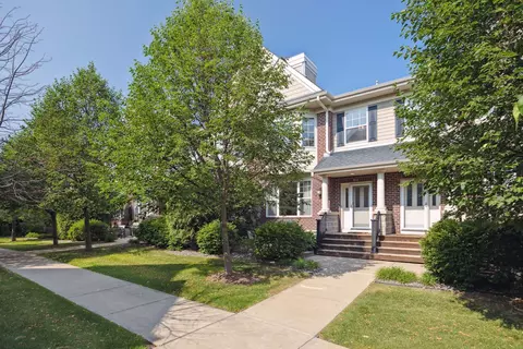 1550 Zarthan Ave S #504, Saint Louis Park, MN 55416
