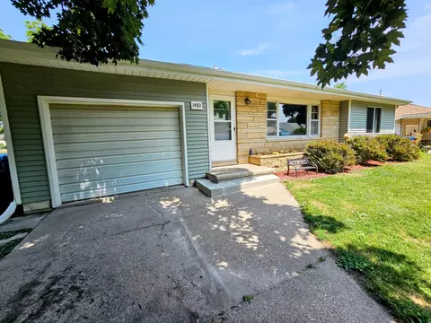 1480 Park Ln, Winona, MN 55987