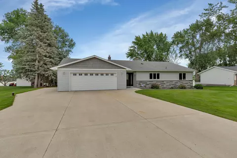 17305 Fairway Cir, Cold Spring, MN 56320 photo 2