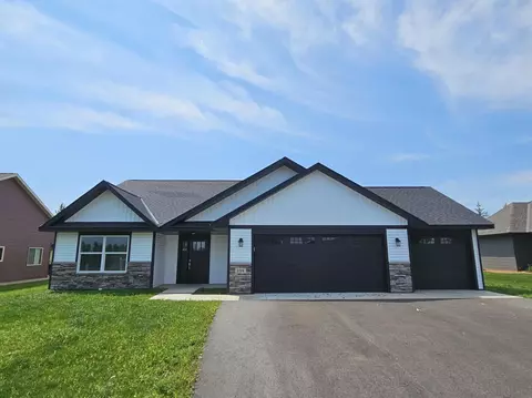 114 Par Dr, Albany, MN 56307