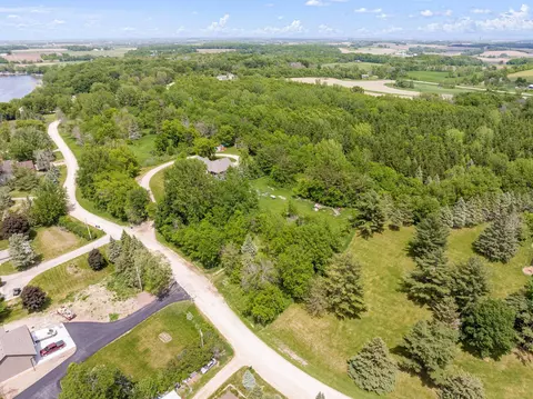 6431 Fairfax Way, Faribault, MN 55021 photo 5