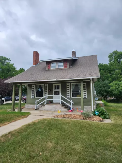 510 1st St SE, Elbow Lake, MN 56531