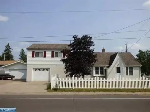 2716 19th Ave E, Hibbing, MN 55746