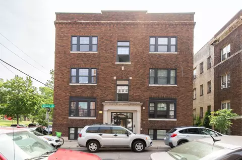 1901 Stevens Ave #101, Minneapolis, MN 55403