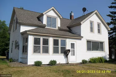 220 8th St SW, Pine City, MN 55063