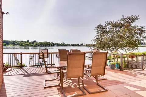 329 Geneva Ave N #219, Oakdale, MN 55128
