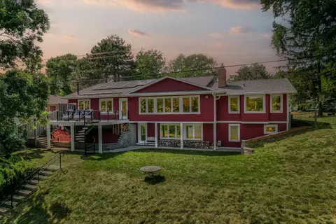 2524 Crestline Dr, White Bear Lake, MN 55110
